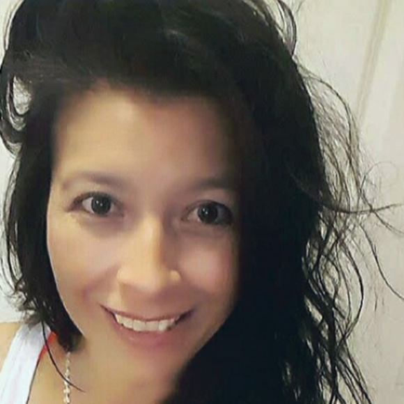 Meet your Posher, Nancy - Picture 2 of 4